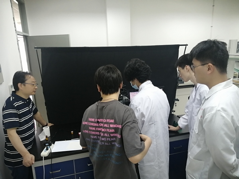 材料与化学化工学部学子在第三届全国大学生化学实验创新设计竞赛中获佳绩